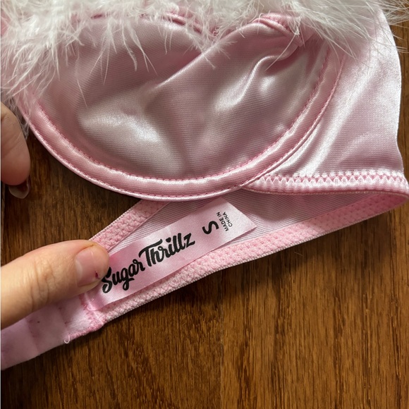 NWOT Sugar thrillz baby pink satin balconette bra with feather trim - Picture 5 of 6